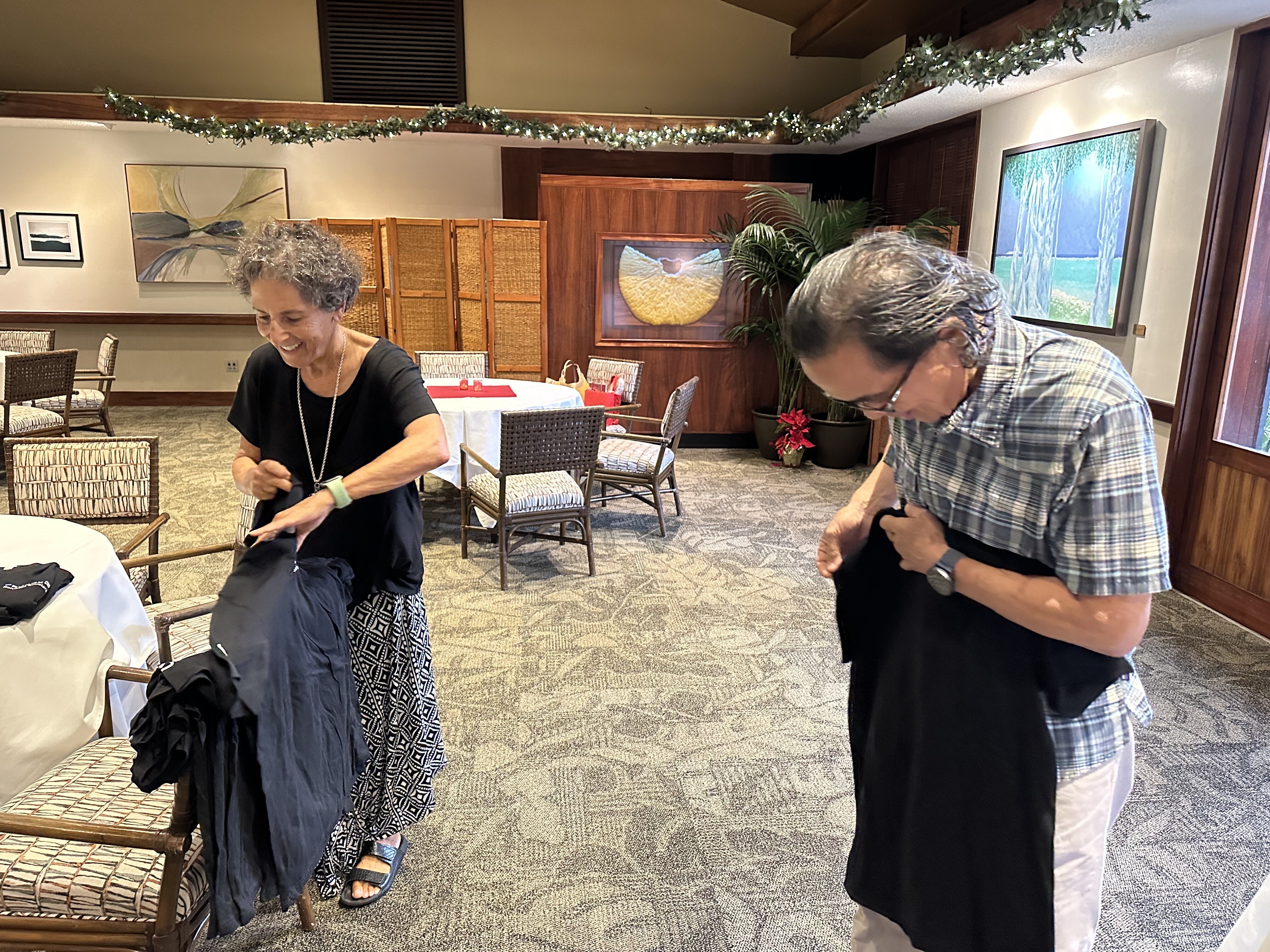 Aunty Rain and Uncle Bruce arrived early and helped us get ready | 2024 Paubox Kahikina Scholarship winter networking event