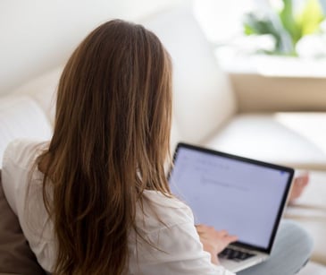 woman at laptop