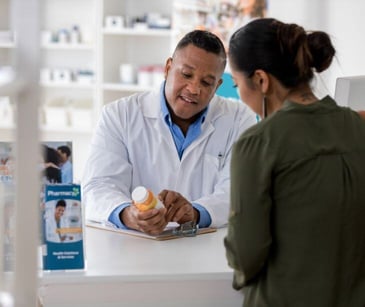 Does HIPAA allow pharmacists to give over the counter advice?