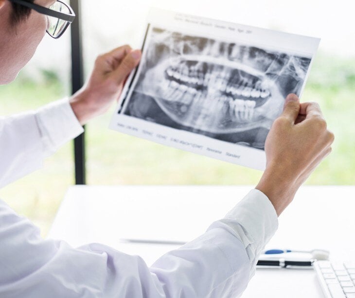 HIPAA rules for emailing X-rays 