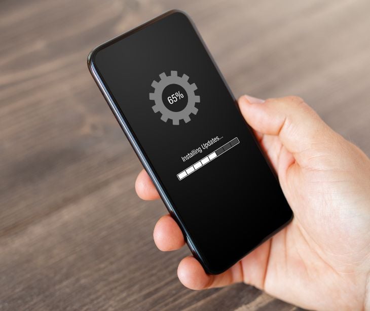 software update on smartphone screen