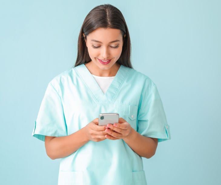 The function of HIPAA compliant text messaging with medical trainees