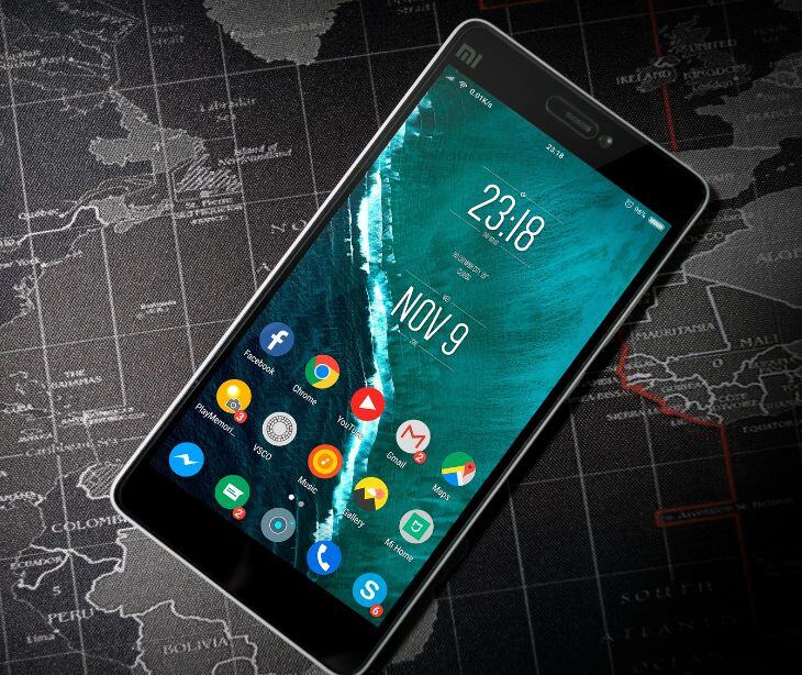android phone on map